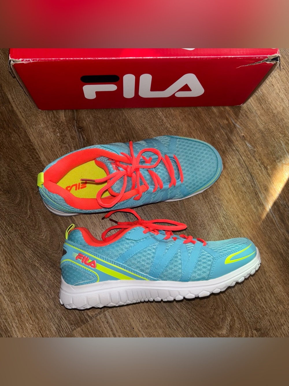 New FILA Flyer GIRL'S Sneakers Athletic Shoes Size 6.5Y Big Kids Blue Orange